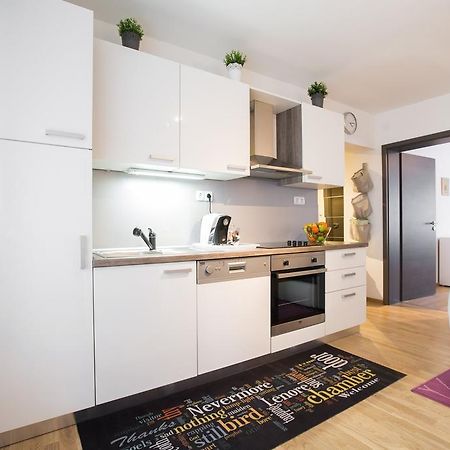 Apartment Max Zagreb Bagian luar foto
