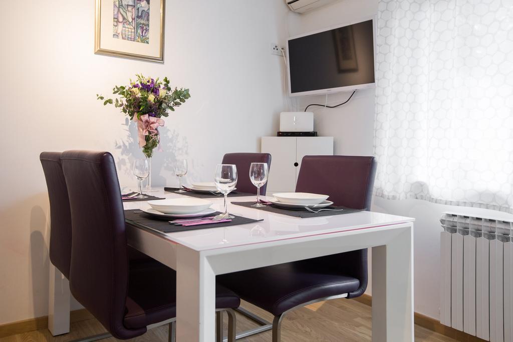 Apartment Max Zagreb Bagian luar foto